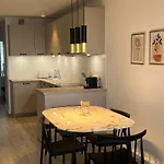 Moderne 3-zi-wohnung Mit Meerblick Direkt Am