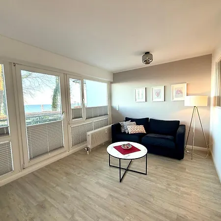 Moderne 3-zi-wohnung Mit Meerblick Direkt Am Scharbeutz