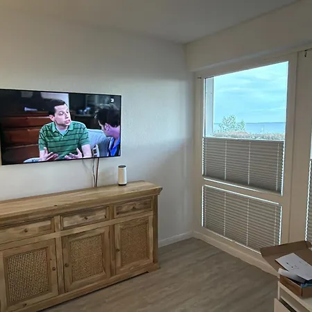 Moderne 3-zi-wohnung Mit Meerblick Direkt Am Scharbeutz